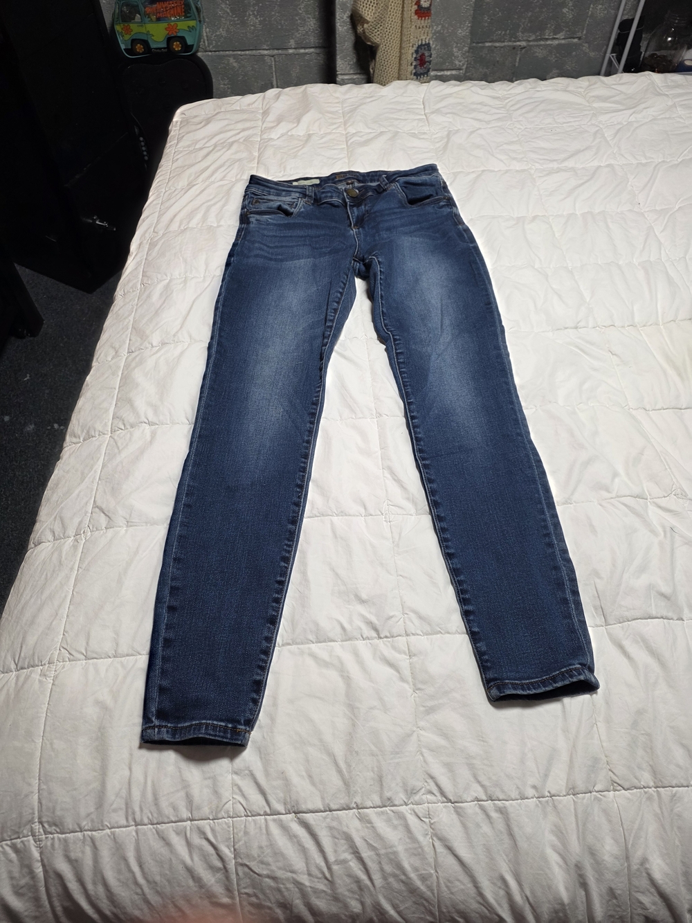 Womens Size 6 KUT